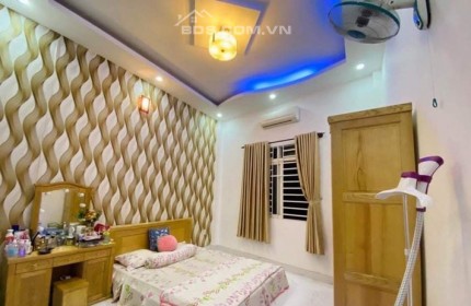 bán nhà đẹp giá rẻ, nở hậu, lô xe hơi,,  Cao Thị Chính, Huỳnh Tấn Phát, 4 tầng, 76m2, chỉ 7.x tỷ